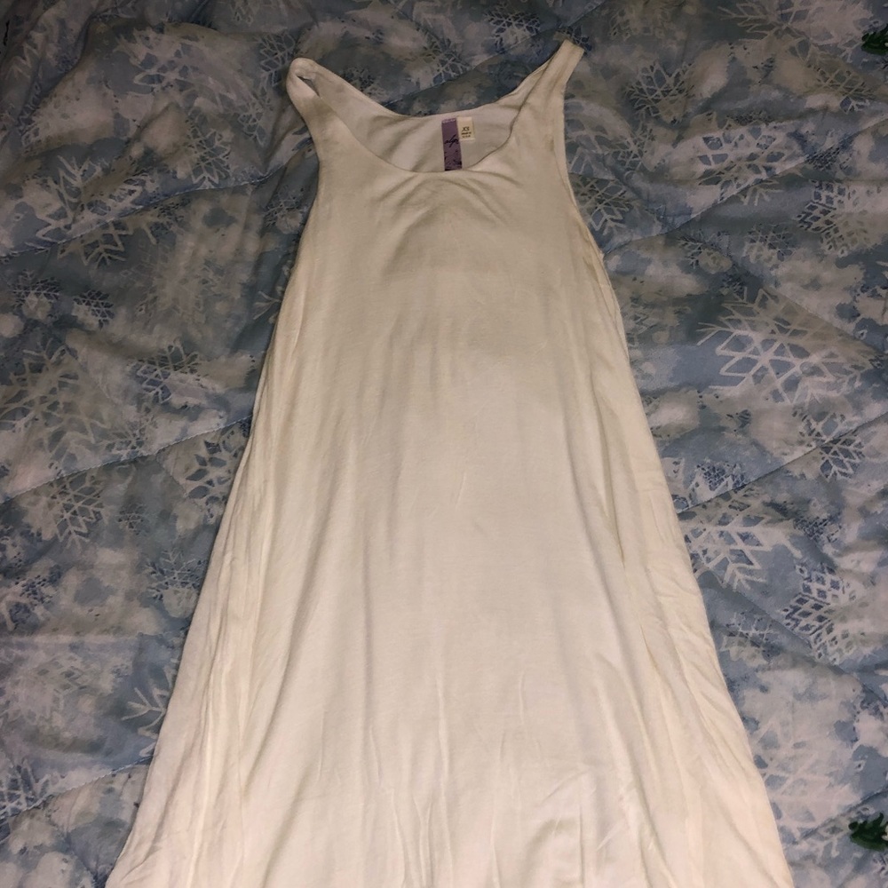 White dress button down back